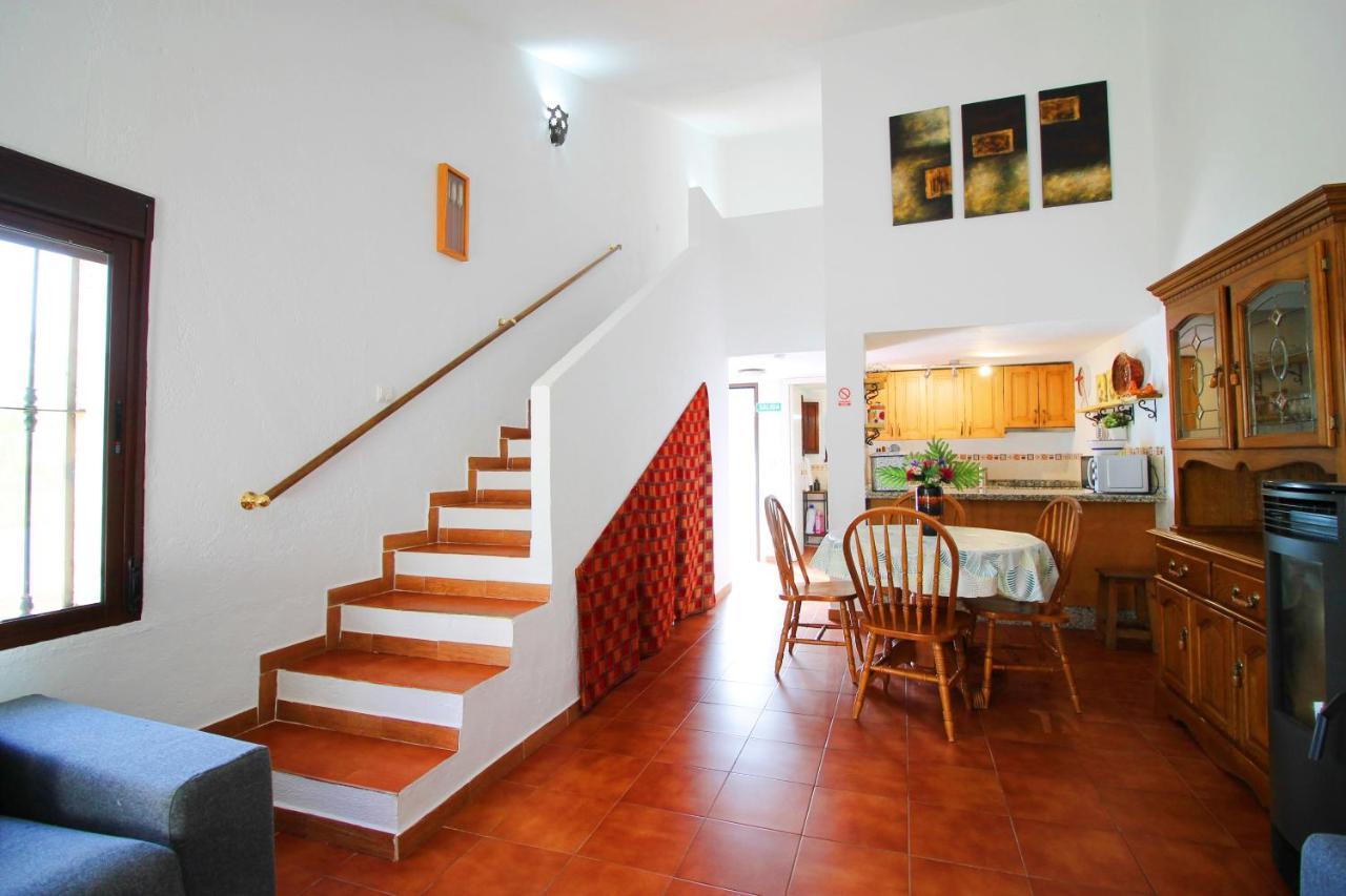 Casas Rurales Juzcar Centro Luaran gambar