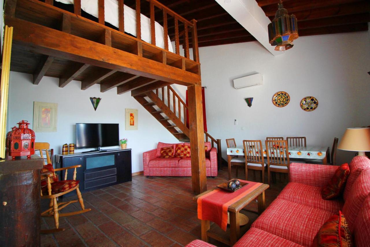 Casas Rurales Juzcar Centro Luaran gambar
