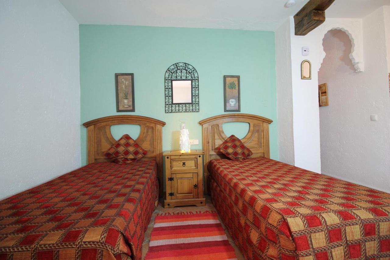Casas Rurales Juzcar Centro Luaran gambar